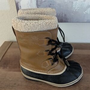 Sorel Tan and Black Kids Snow Boots